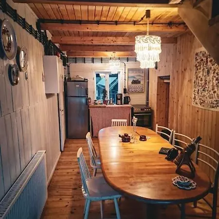 Holiday home Grapa - Magiczna Lesna *